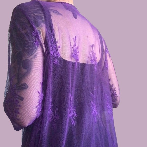 Rich Purple  Lace mesh Cardigan kimono with crochet trim sleeves - Picture 4 of 5